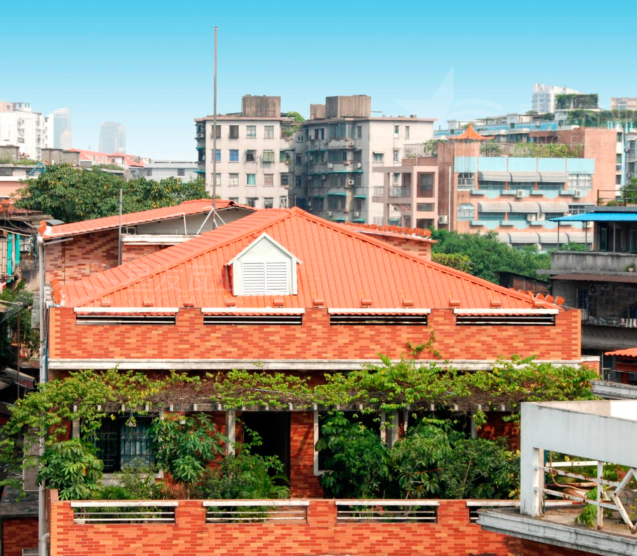 質(zhì)量好的合成樹(shù)脂瓦多少錢(qián)一平方？